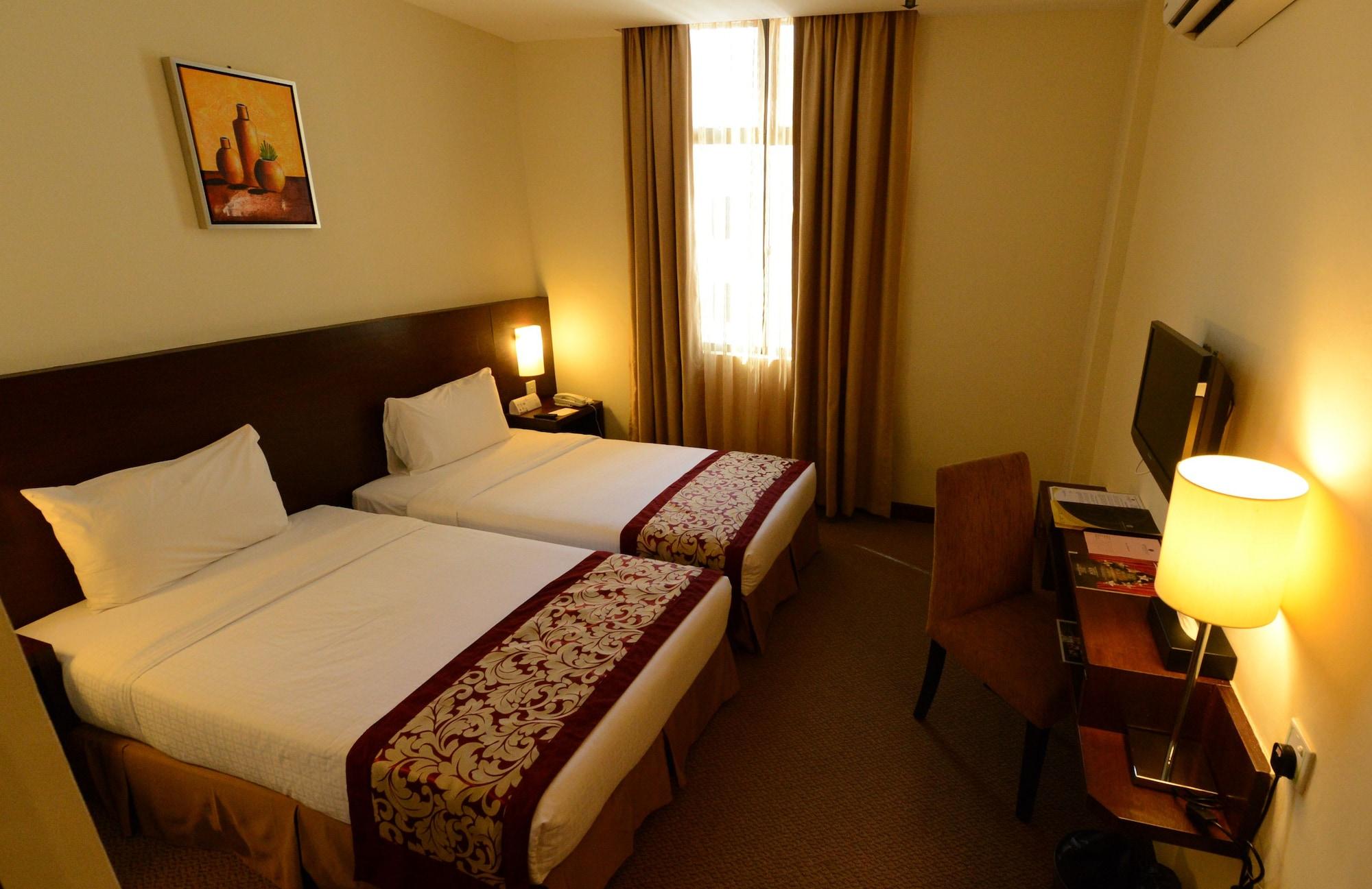 The Grand Puteri Hotel Kuala Terengganu Esterno foto