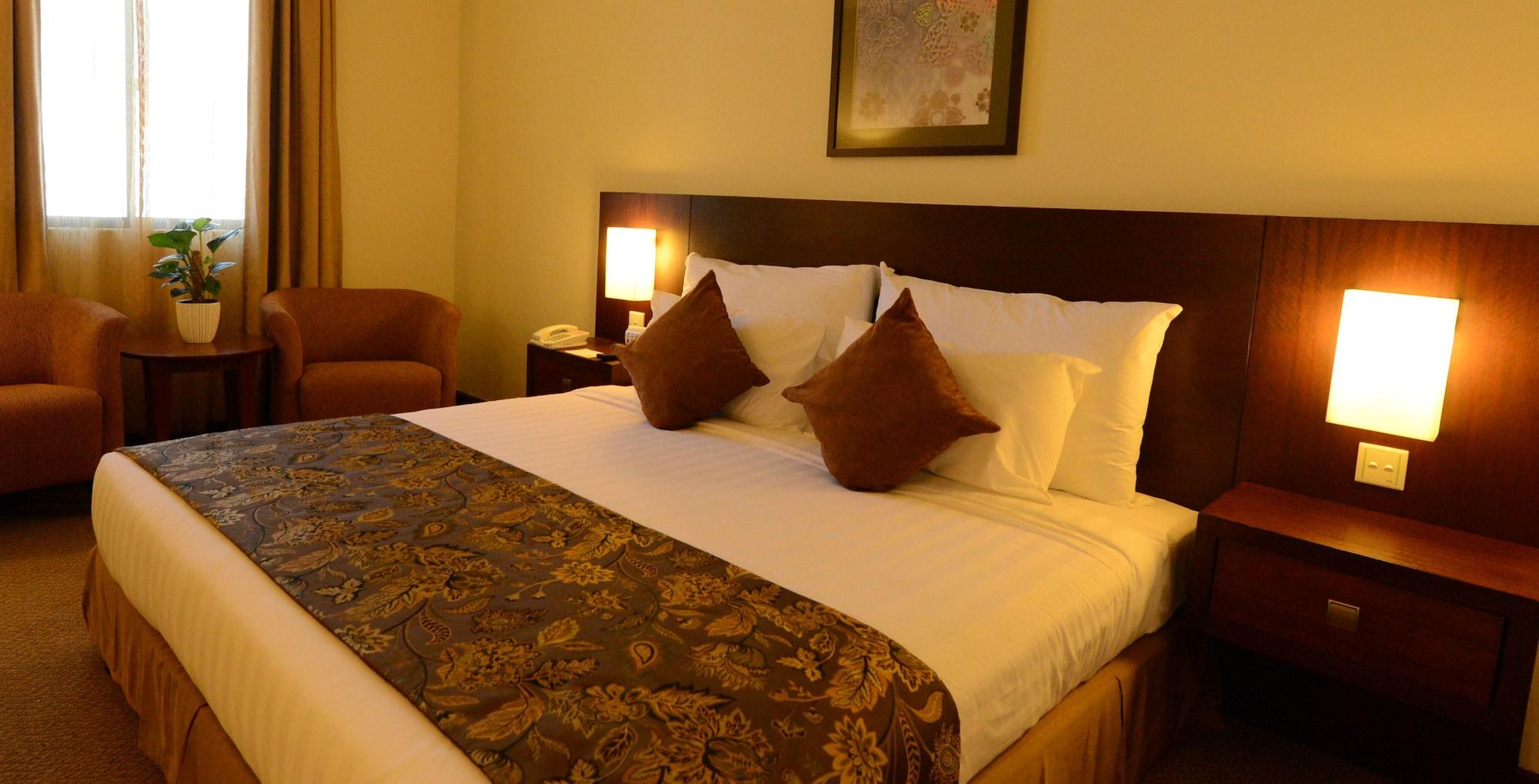 The Grand Puteri Hotel Kuala Terengganu Esterno foto
