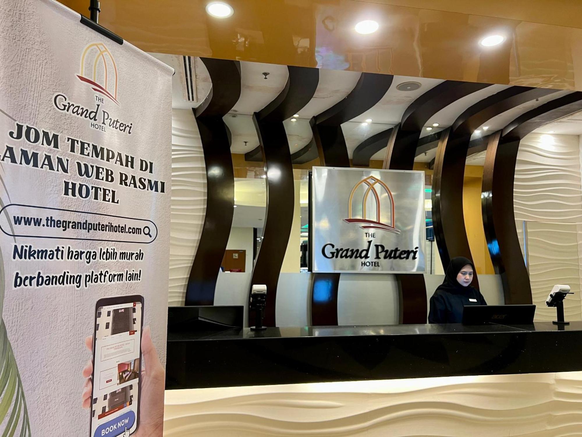 The Grand Puteri Hotel Kuala Terengganu Esterno foto